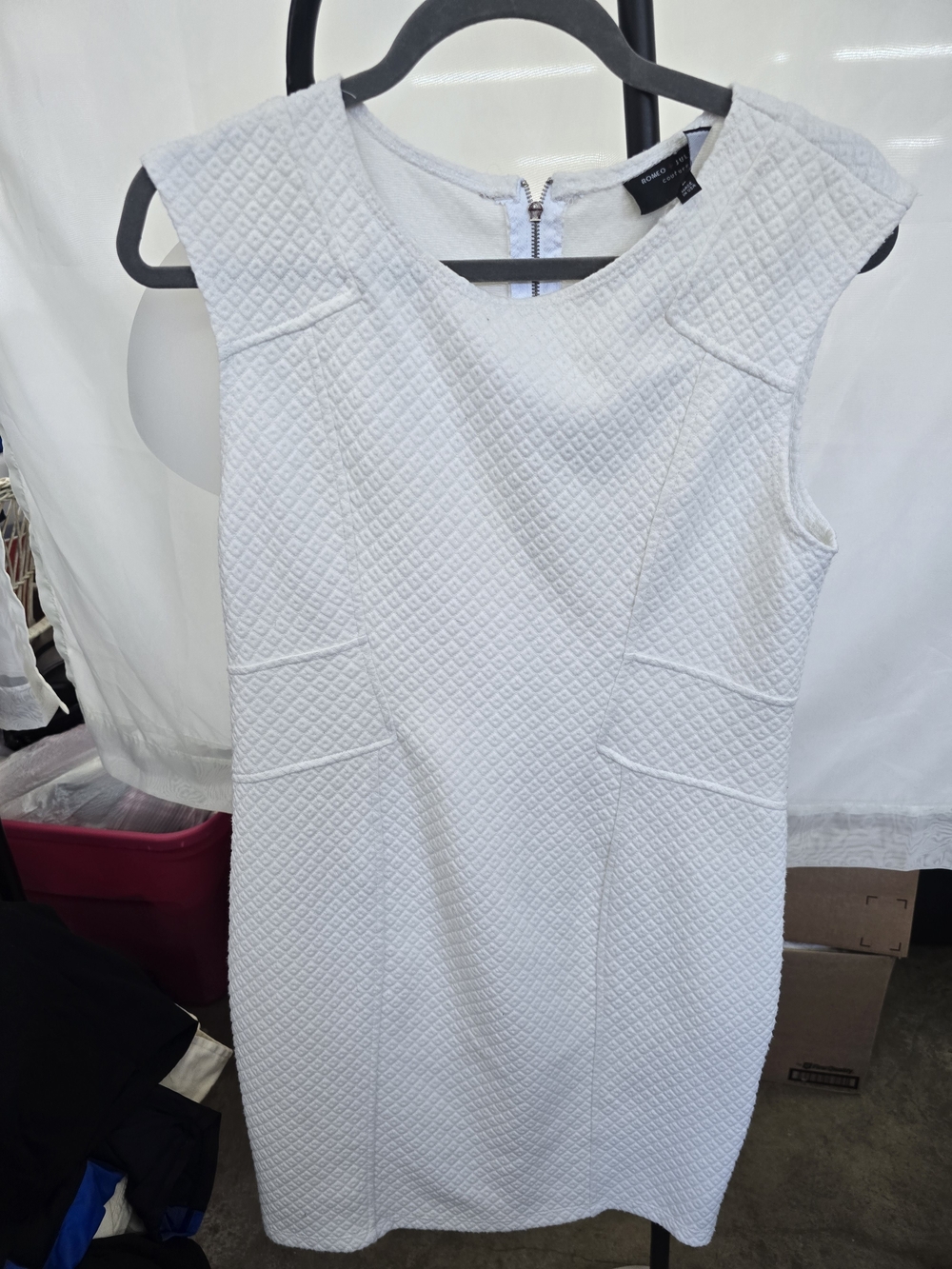 Romeo & Juliet Couture White Textured Midi Sheath Dress